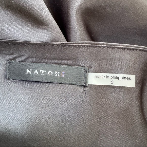 New Natori Glamour V Neck Satin Cami Camisole Tank Top Black Small - Picture 6 of 14